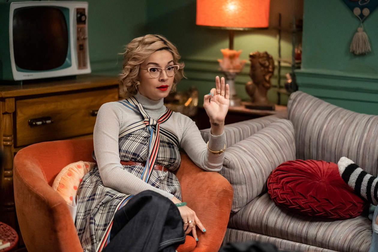 „Katy Keene” – zdjęcia z dziesiątego odcinka spin-offu „Riverdale”