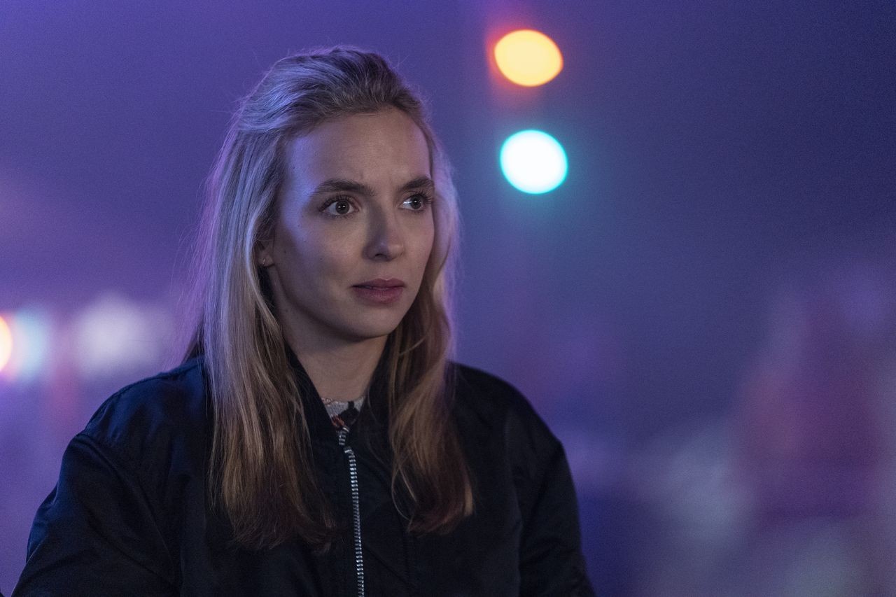 killing-eve-episode-305-are-you-from-pinner-promotional-photo-0620466d452eb35e42-min.jpg