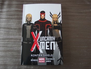 Uncanny X-Men tom 4: Uncanny X-Men kontra SHIELD