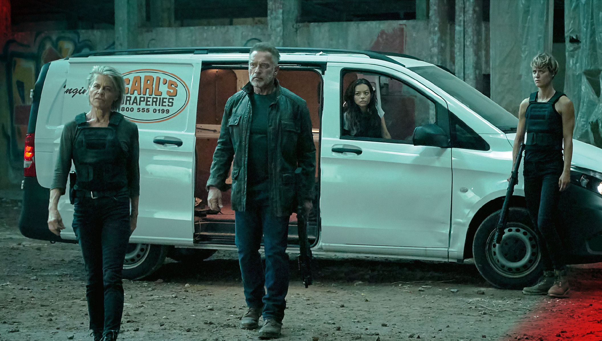 Schwarzenegger i inni na nowych zdjęciach z filmu „Terminator: Mroczne przeznaczenie”