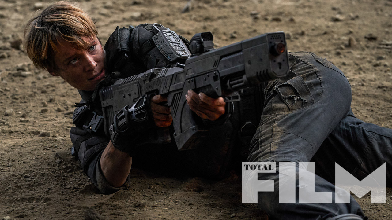 Schwarzenegger i inni na nowych zdjęciach z filmu „Terminator: Mroczne przeznaczenie”