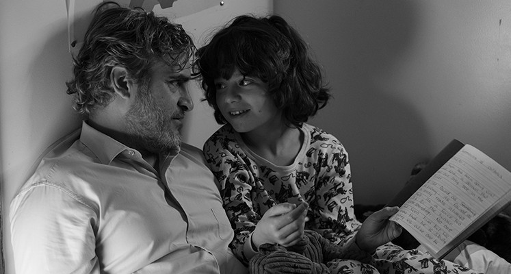 Joaquin Phoenix i Woody Norman w nowym fragmencie filmu „C’mon, C’mon” od studia A24