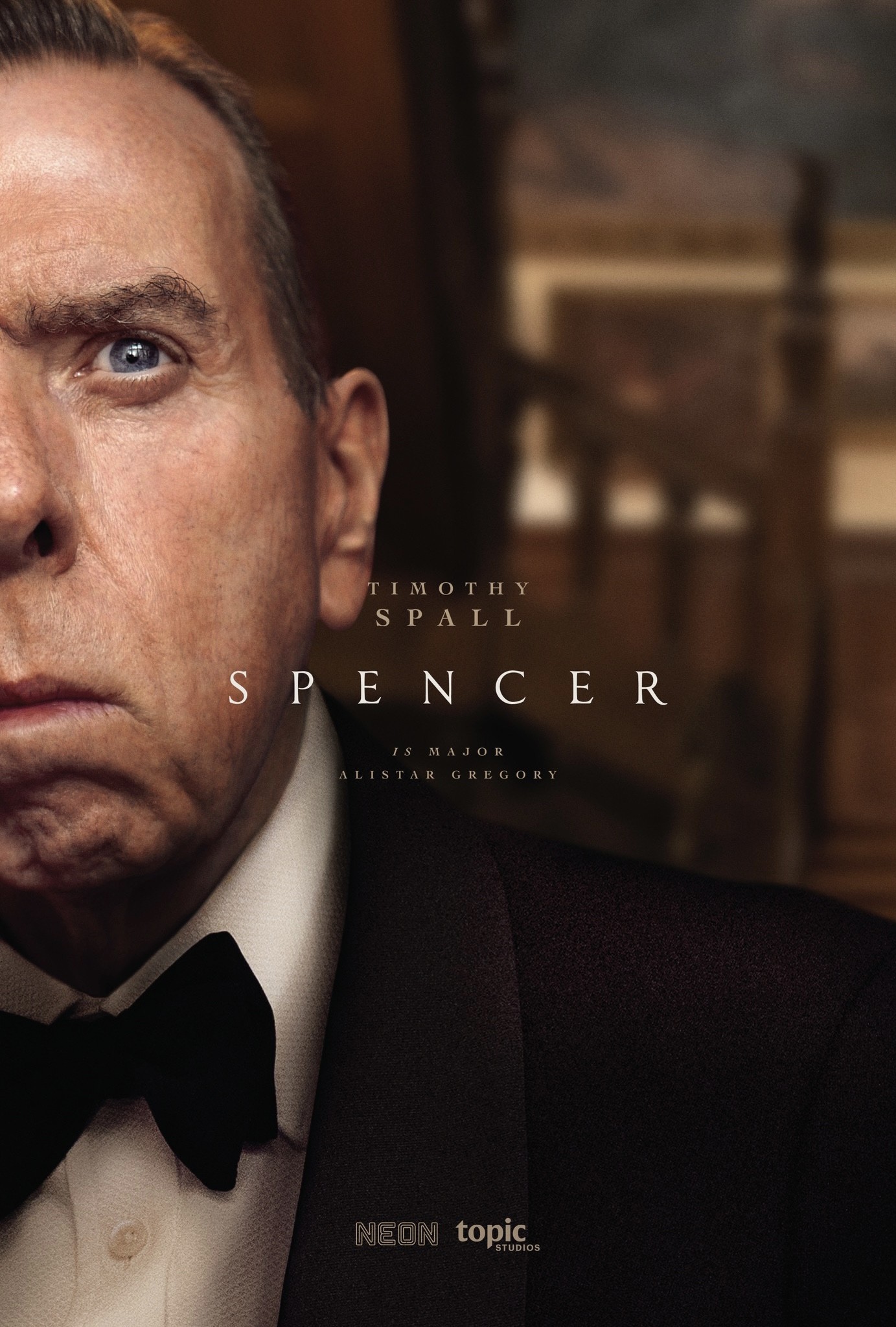 Timothy Spall na plakacie filmu Spencer