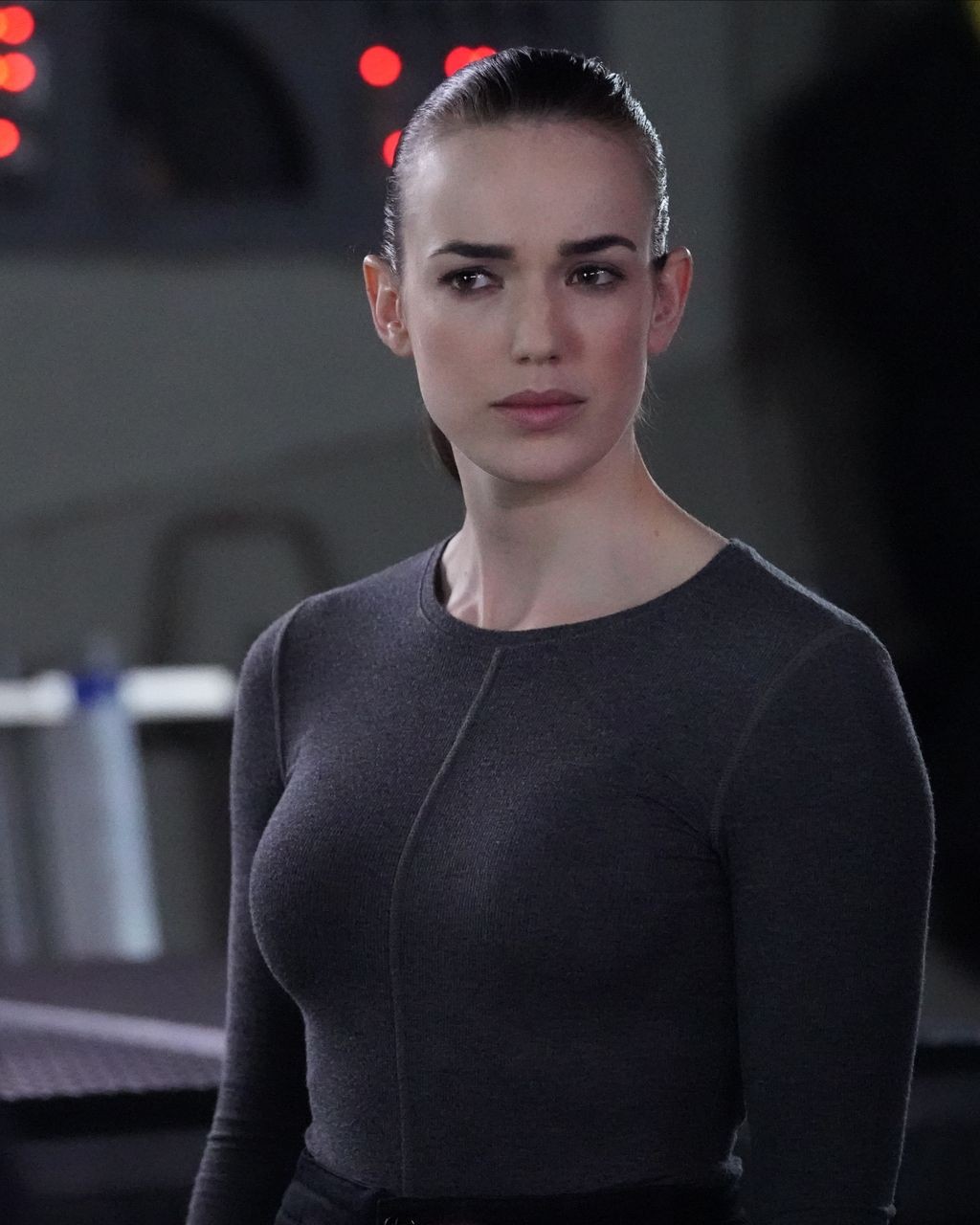 agents-of-shield-episode-709-as-i-have-always-been-promotional-photo-04.jpg