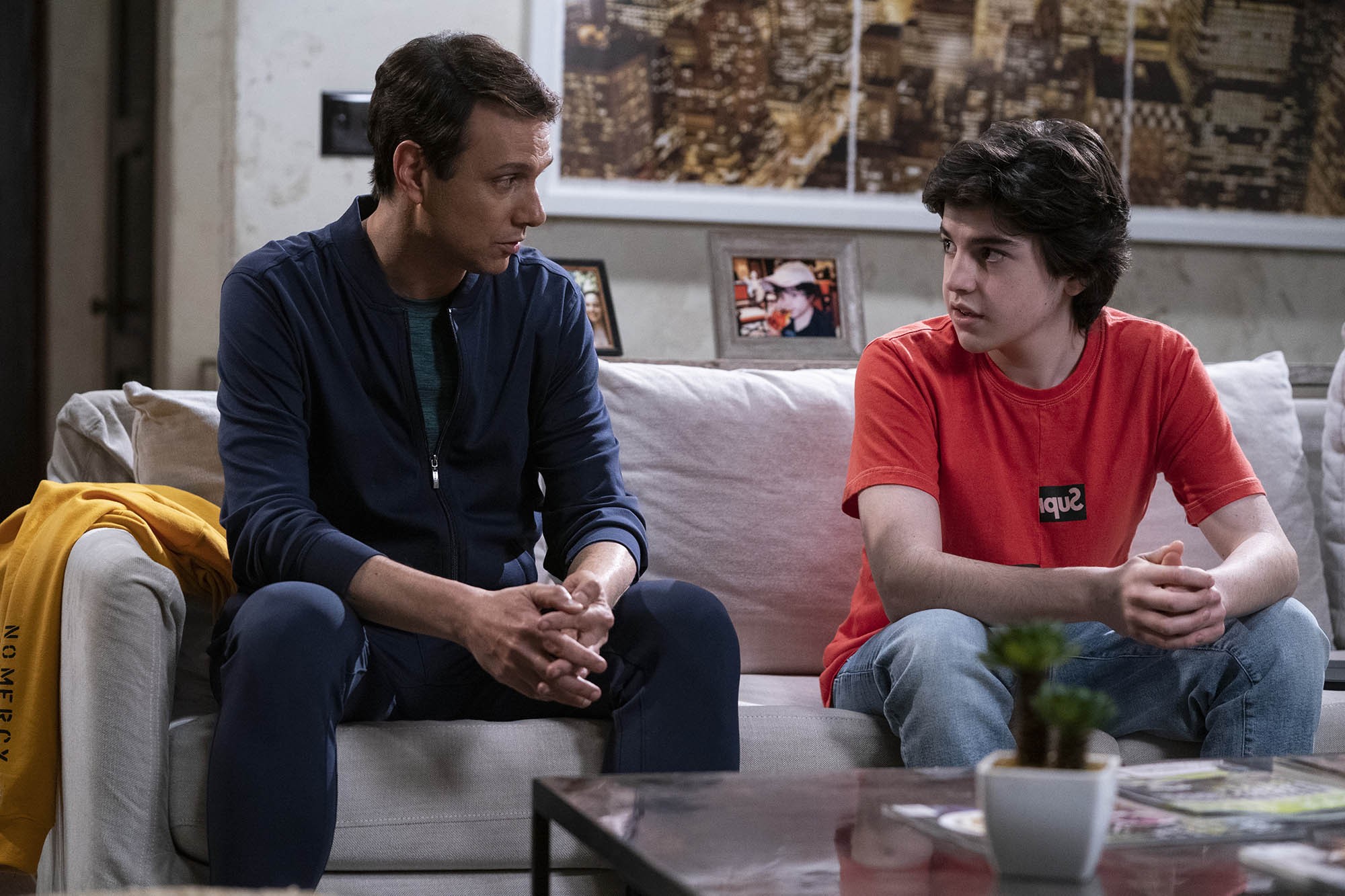 Nowi i powracający bohaterowie 4. sezonu „Cobra Kai” na zdjęciach