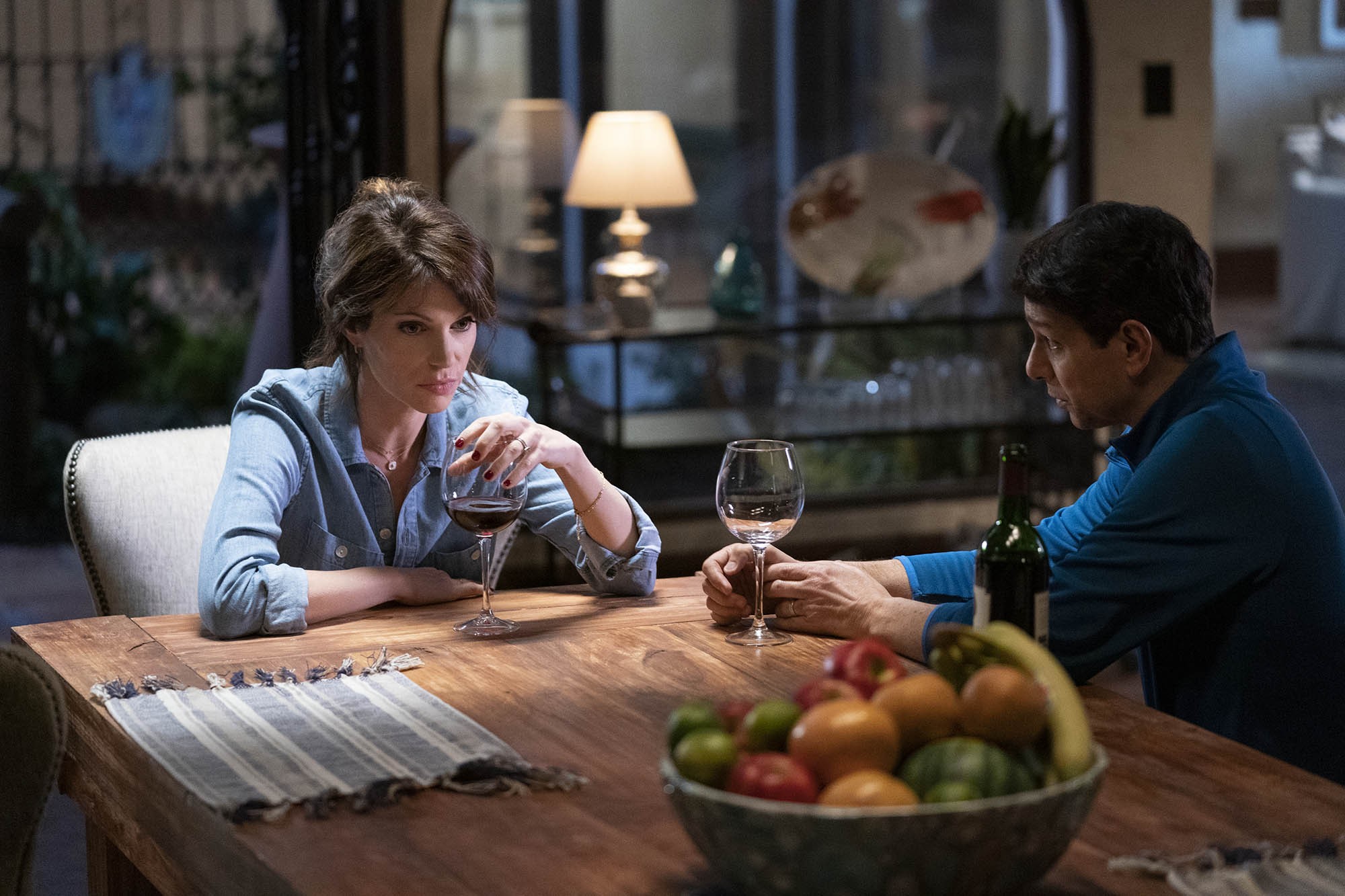 Nowi i powracający bohaterowie 4. sezonu „Cobra Kai” na zdjęciach