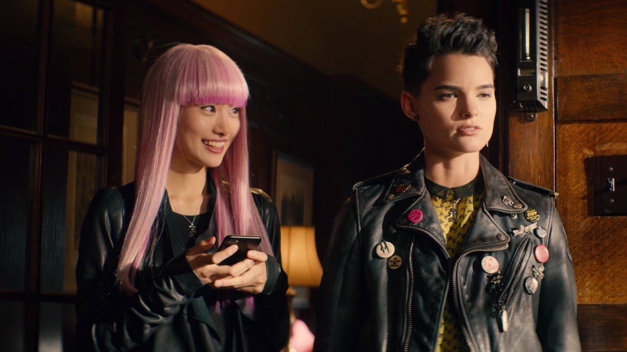 Brianna Hildebrand oraz Shioli Kutsuna w filmie Deadpool 2 za FOX.jpg