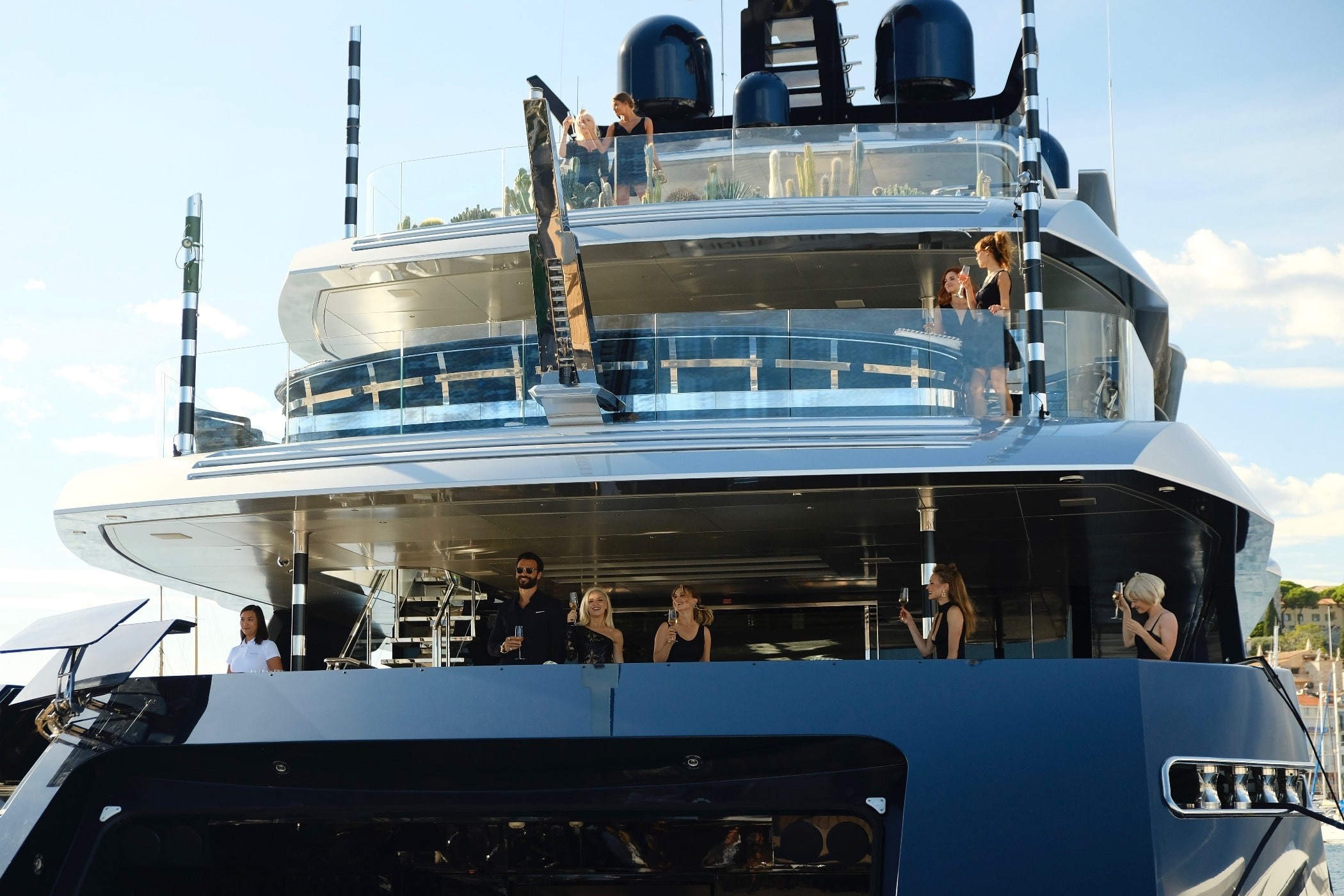 DZIEWCZYNY Z DUBAJU FOT. ALEKSANDRA MECWALDOWSKA