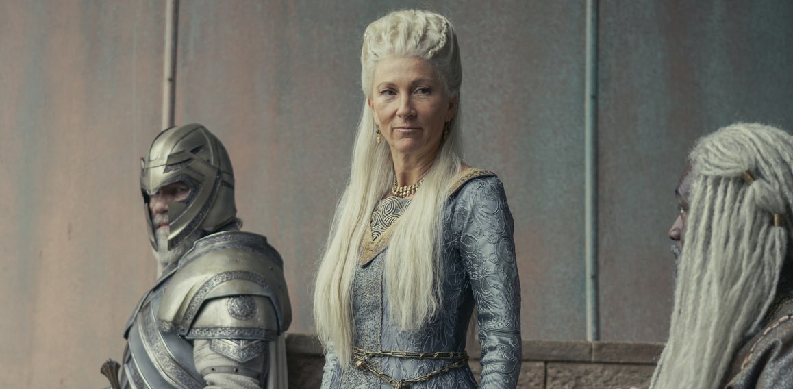 Eve Best jako Księżniczka Rhaenys Targaryen w serialu Ród smoka-min.jpg