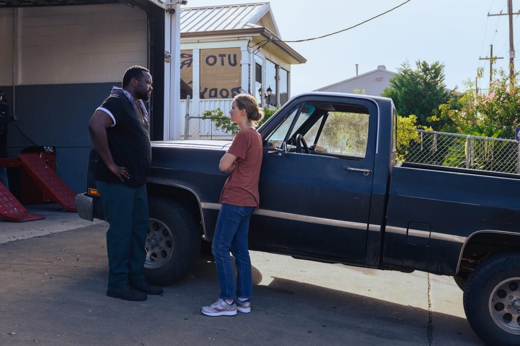 Brian Tyree Henry i Jennifer Lawrence w filmie Causeway dla Apple TV.jpg
