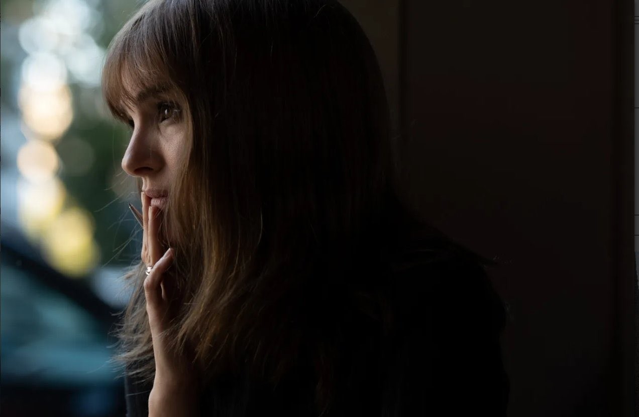 Natalie Portman w filmie May December za May December Productions LLC.jpg