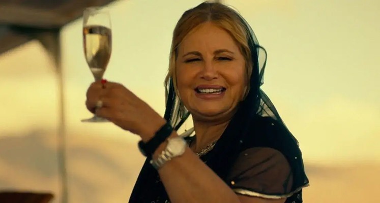 jennifer-coolidge HBO White lotus.jpg