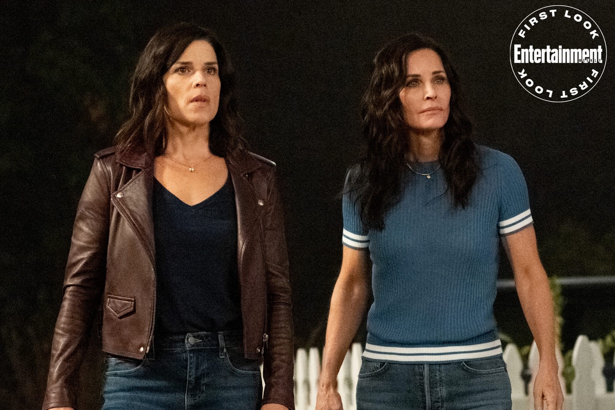 Neve Campbell i Courteney Cox na pierwszych zdjęciach z horroru „Krzyk 5”