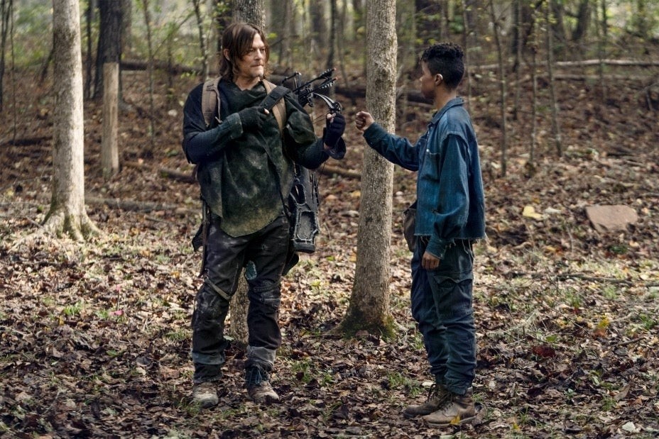 maggie-i-daryl-na-nowych-zdjeciach-z-bonusowych-odcinkow-the-walking-dead (6).jpeg
