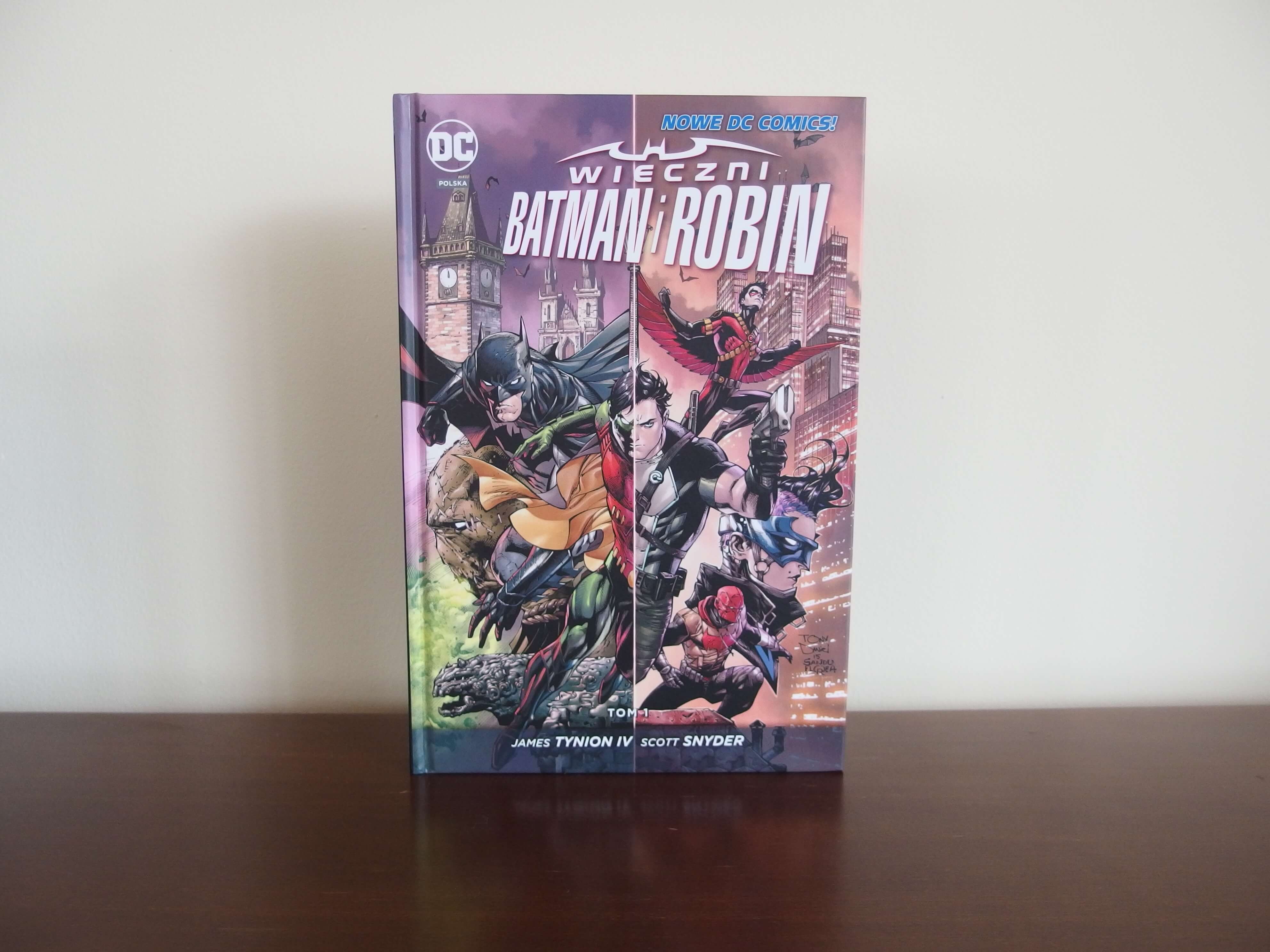 Wieczni Batman i Robin tom 1