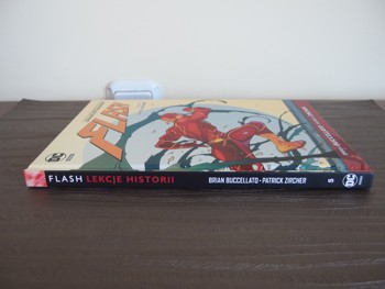 Flash tom 5: Lekcje historii