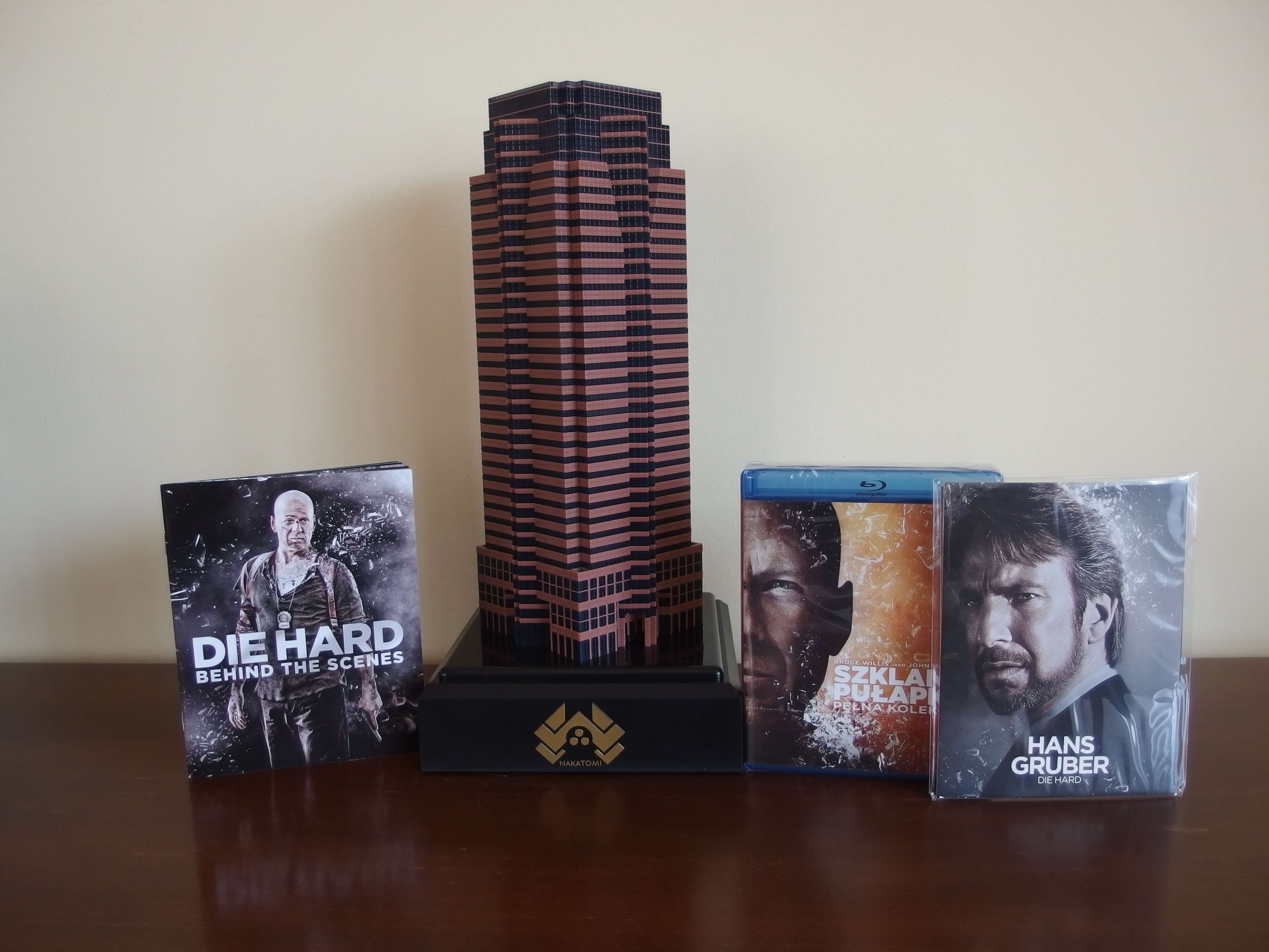 Szklana pułapka kolekcja: Nakatomi Plaza