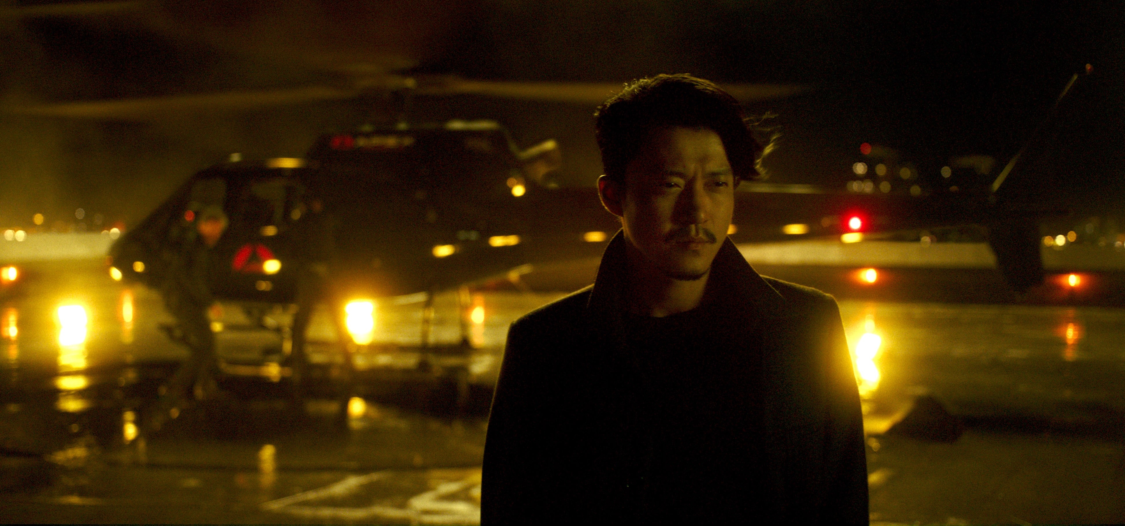 Stacie Godzilli i Konga na nowej porcji zdjęć w wysokiej rozdzielczości