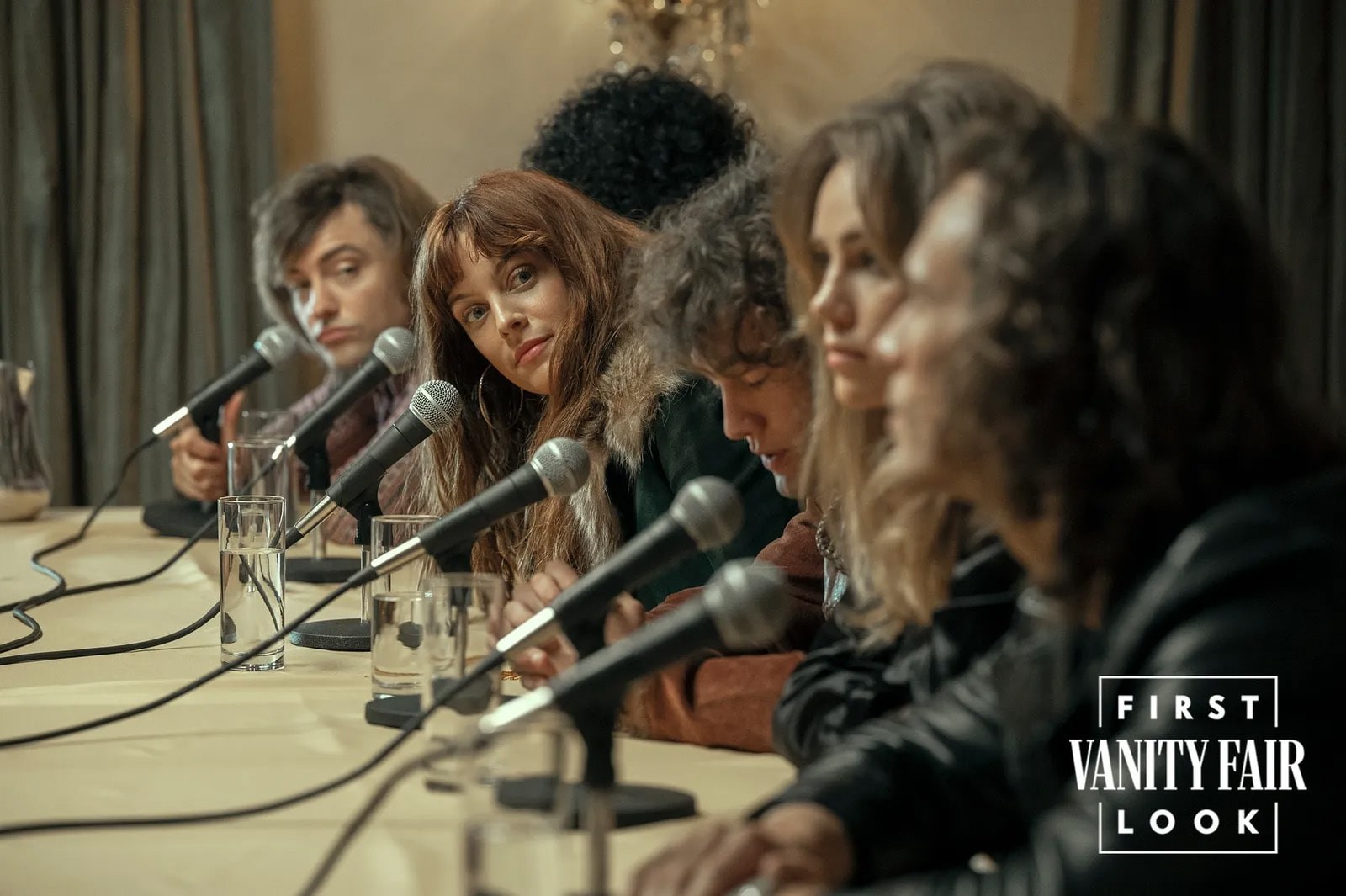 Zdjęcie z serialu Daisy Jones & The Six (2).jpg